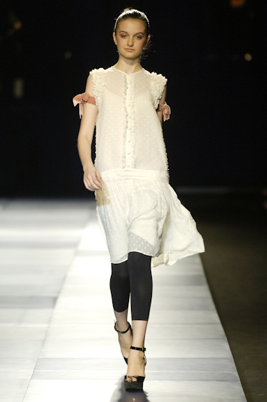 desfiles-mariabonitaextra-rioinverno2006rtw-130