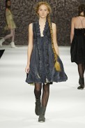 desfiles-melkzda-rioinverno2006rtw-110