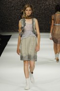 desfiles-melkzda-rioinverno2006rtw-113