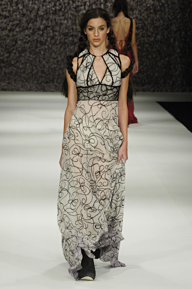 desfiles-melkzda-rioinverno2006rtw-121