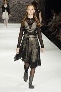 desfiles-melkzda-rioinverno2006rtw-124