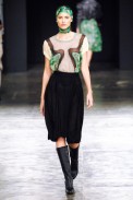 desfiles-aherchcovich-spinverno2006rtw-121