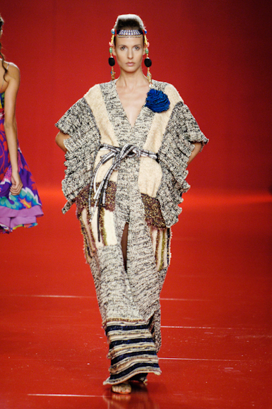 desfiles-andrelima-spinverno2006rtw-110