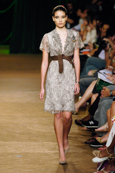 desfiles-cori-spinverno2006rtw-107