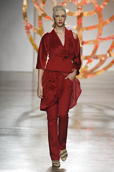 desfiles-erikaikezili-spinverno2006rtw-114