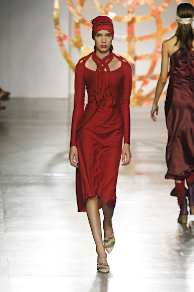 desfiles-erikaikezili-spinverno2006rtw-116