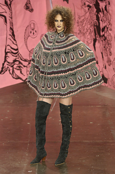 desfiles-fabiabercsek-spinverno2006rtw-119