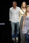 desfiles-forum-saopauloinverno2006rtw-134