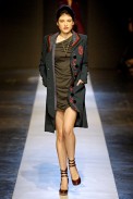 desfiles-gisellenasser-saopauloinverno2006rtw-116