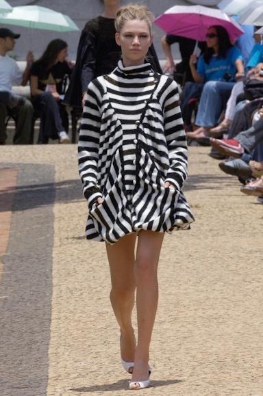 desfiles-cavalera-saopauloinverno2006rtw-123