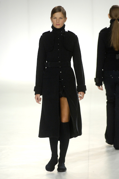 desfiles-gloriacoelho-saopauloinverno2006rtw-106