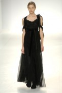 desfiles-gloriacoelho-saopauloinverno2006rtw-145