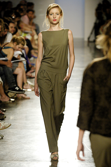 desfiles-huisclos-saopauloinverno2006rtw-106