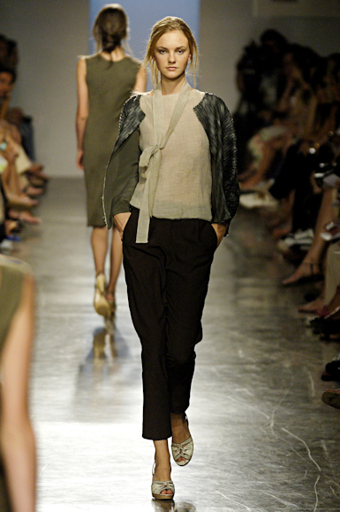 desfiles-huisclos-saopauloinverno2006rtw-110