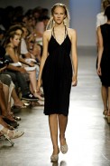 desfiles-huisclos-saopauloinverno2006rtw-118