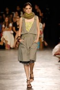 desfiles-isabelacapeto-saopauloinverno2006rtw-109