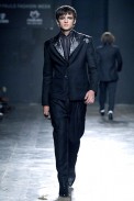 desfiles-karllagirotto-saopauloinverno2006rtw-102