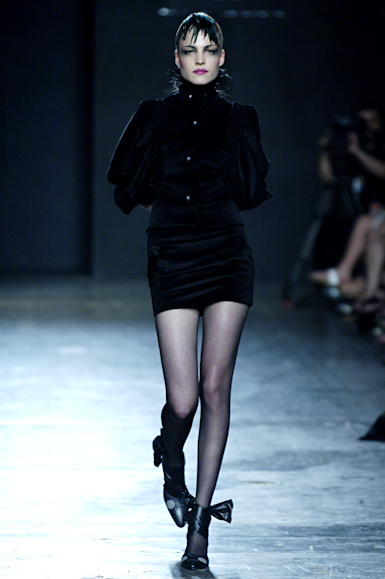 desfiles-karllagirotto-saopauloinverno2006rtw-116