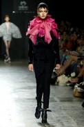 desfiles-karllagirotto-saopauloinverno2006rtw-120