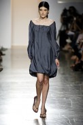 desfiles-lorenzomerlino-saopauloinverno2006rtw-118