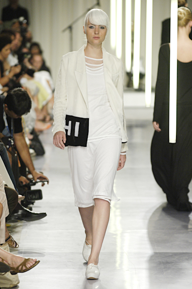 desfiles-mariabonita-saopauloinverno2006rtw-112