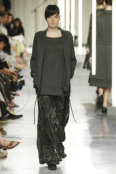 desfiles-mariabonita-saopauloinverno2006rtw-121