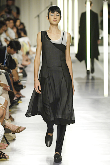 desfiles-mariabonita-saopauloinverno2006rtw-124