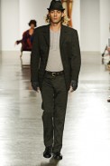 desfiles-marioqueiroz-saopauloinverno2006rtw-112