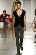 desfiles-marioqueiroz-saopauloinverno2006rtw-114
