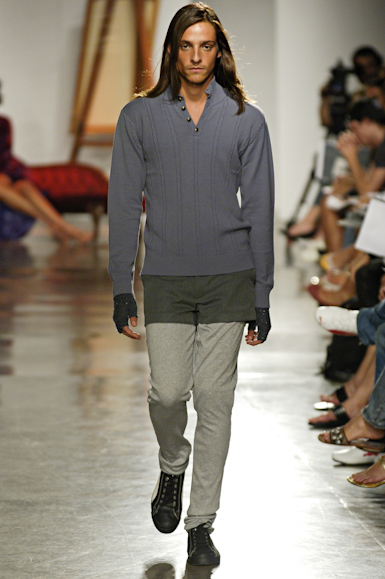 desfiles-marioqueiroz-saopauloinverno2006rtw-123