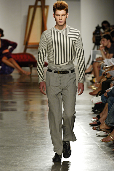 desfiles-marioqueiroz-saopauloinverno2006rtw-125