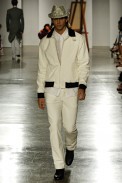 desfiles-marioqueiroz-saopauloinverno2006rtw-130