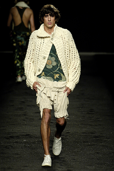 desfiles-osklen-saopauloinverno2006rtw-113