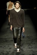 desfiles-osklen-saopauloinverno2006rtw-125