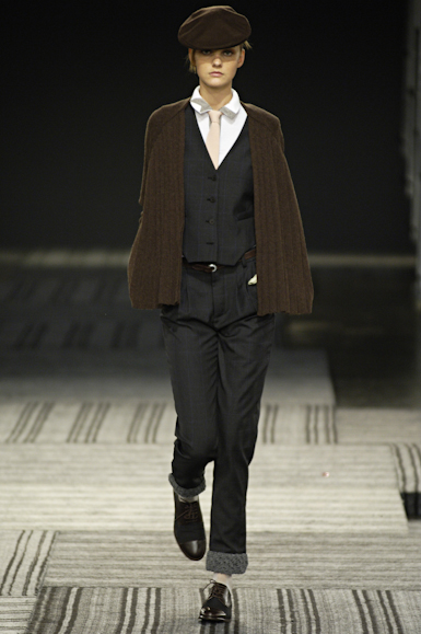 desfiles-patachou-saopauloinverno2006rtw-102