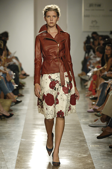 desfiles-patriciavieira-saopauloinverno2006rtw-117