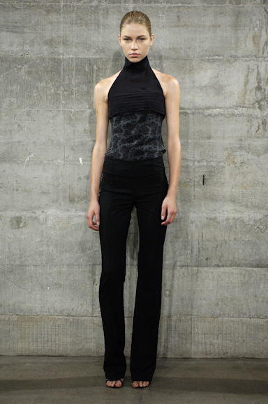 desfiles-pedrolourenco-saopauloinverno2006rtw-103