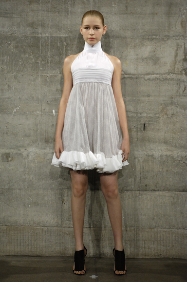 desfiles-pedrolourenco-saopauloinverno2006rtw-104