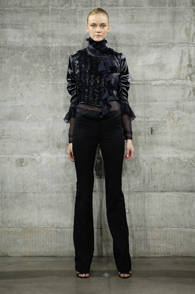 desfiles-pedrolourenco-saopauloinverno2006rtw-105