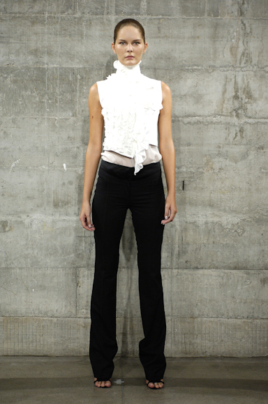 desfiles-pedrolourenco-saopauloinverno2006rtw-106