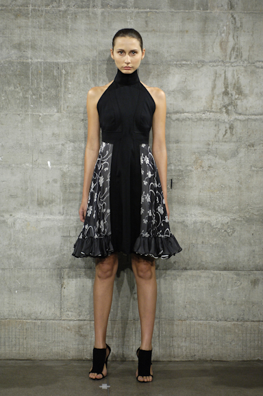 desfiles-pedrolourenco-saopauloinverno2006rtw-109