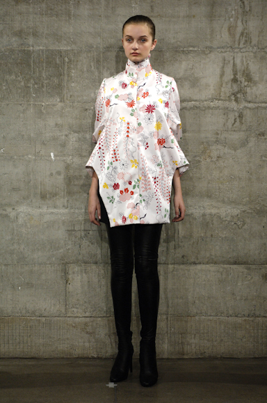 desfiles-pedrolourenco-saopauloinverno2006rtw-112