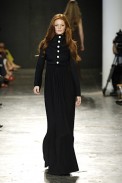 desfiles-raiadegoeye-saopauloinverno2006rtw-127