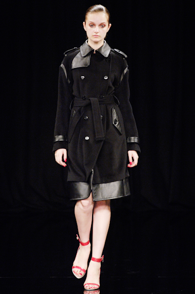 desfiles-reinaldolourenco-saopauloinverno2006rtw-105