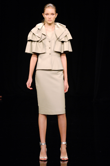desfiles-reinaldolourenco-saopauloinverno2006rtw-120