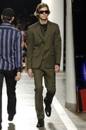 desfiles-ricardoalmeida-saopauloinverno2006rtw-113