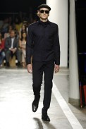 desfiles-ricardoalmeida-saopauloinverno2006rtw-121