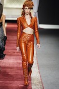 desfiles-samuelcirnasck-saopauloinverno2006rtw-115