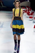 desfiles-triton-saopauloinverno2006rtw-111