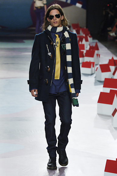desfiles-triton-saopauloinverno2006rtw-117